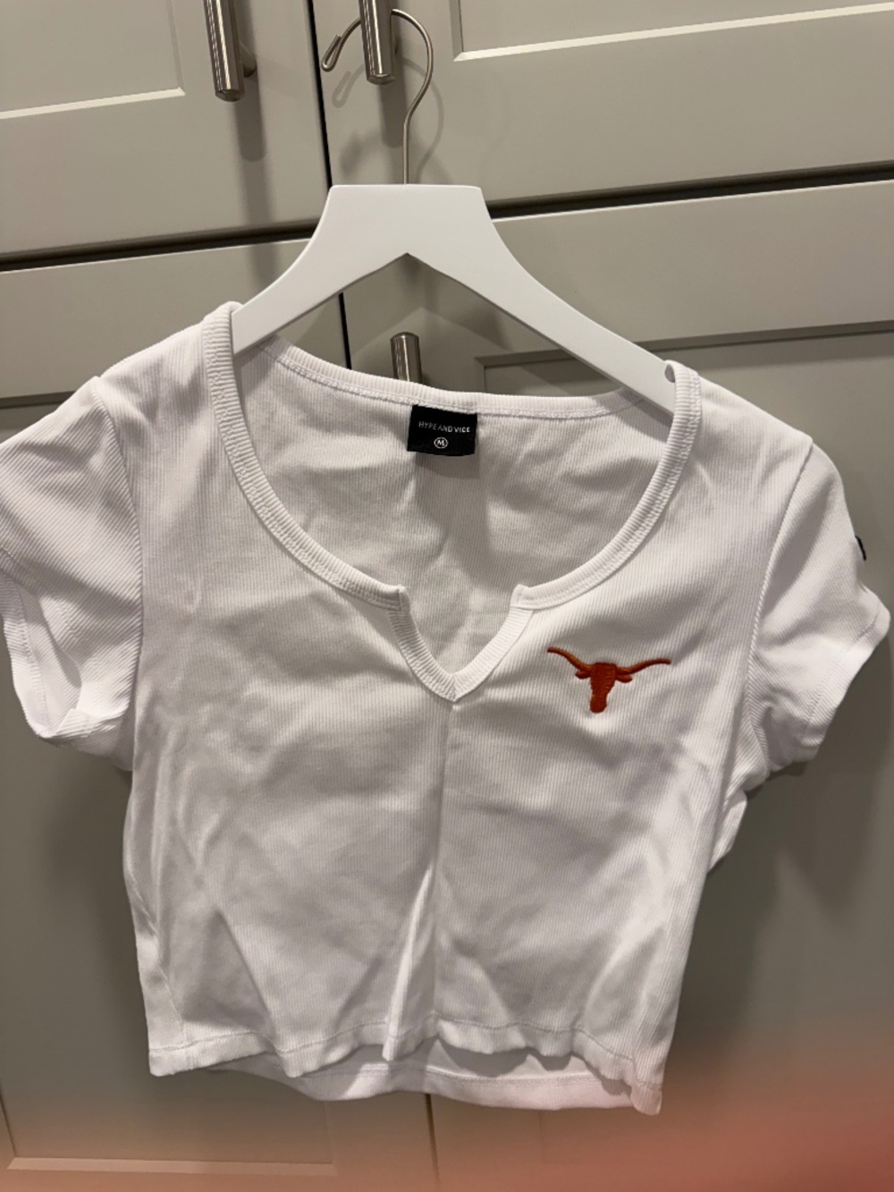 Hype and Vice UT Austin (Texas Longhorns) Shirt, Size Medium